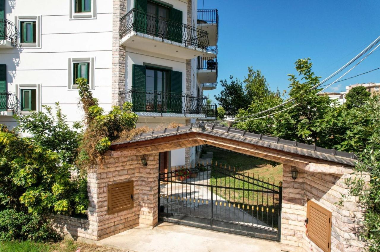 Sea La Vie Apartments Ksamil Kültér fotó